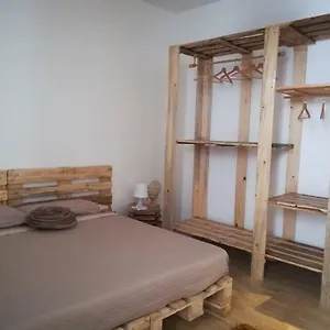  Apartment Amendola24